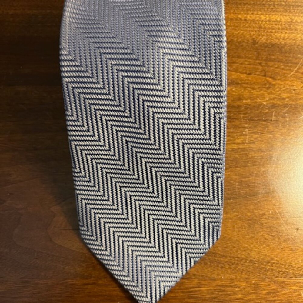 Ermenegildo Zegna Italian Silk Tie Diagonal Stripes in Light Blues
